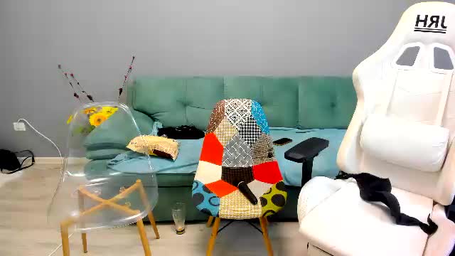 eveeevian Live Sex June 15, 2026