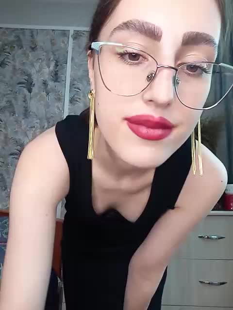 kiska-kira Live Sex June 16, 2026