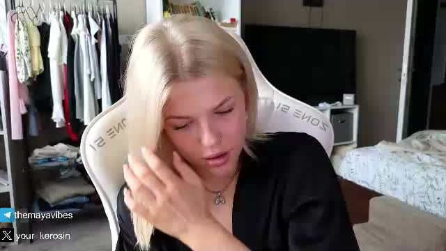 maya_blonde18 Live Sex June 16, 2026