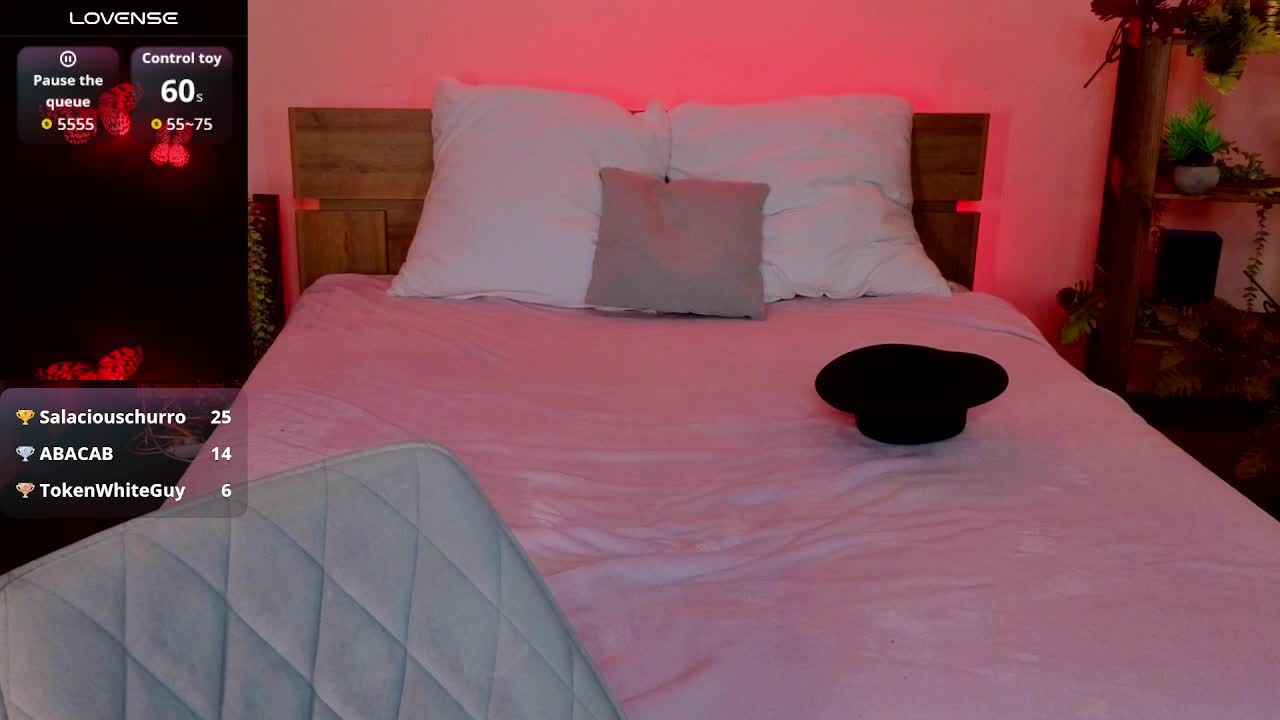 CoralineJones Live Sex June 16, 2026