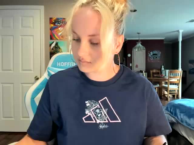 Adellebunny Live Sex June 16, 2026