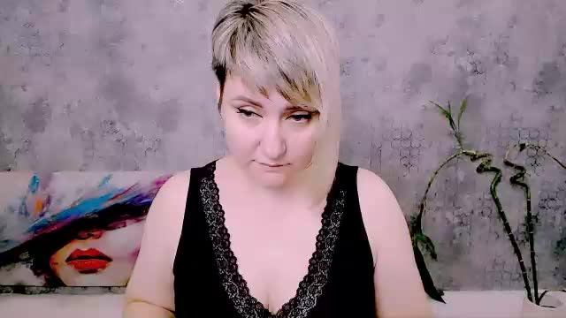djullia Live Sex June 17, 2026