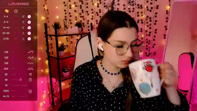 linablossom Live Sex June 17, 2026