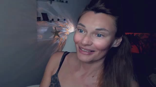 mistybarnes Live Sex June 17, 2026