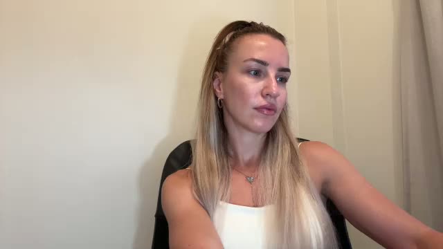 nyxelia_ Live Sex June 17, 2026