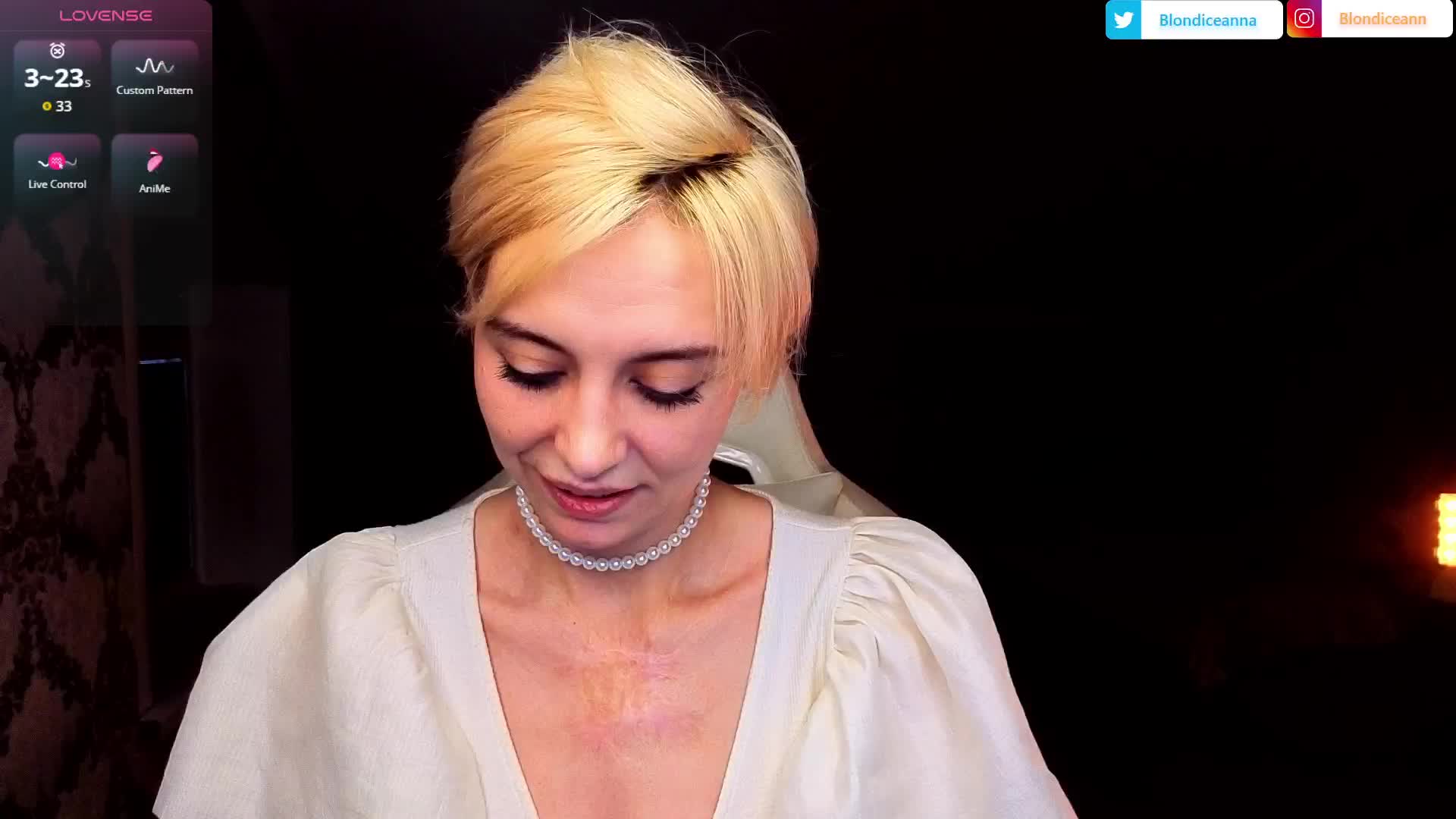 BlondIce Live Sex June 17, 2026