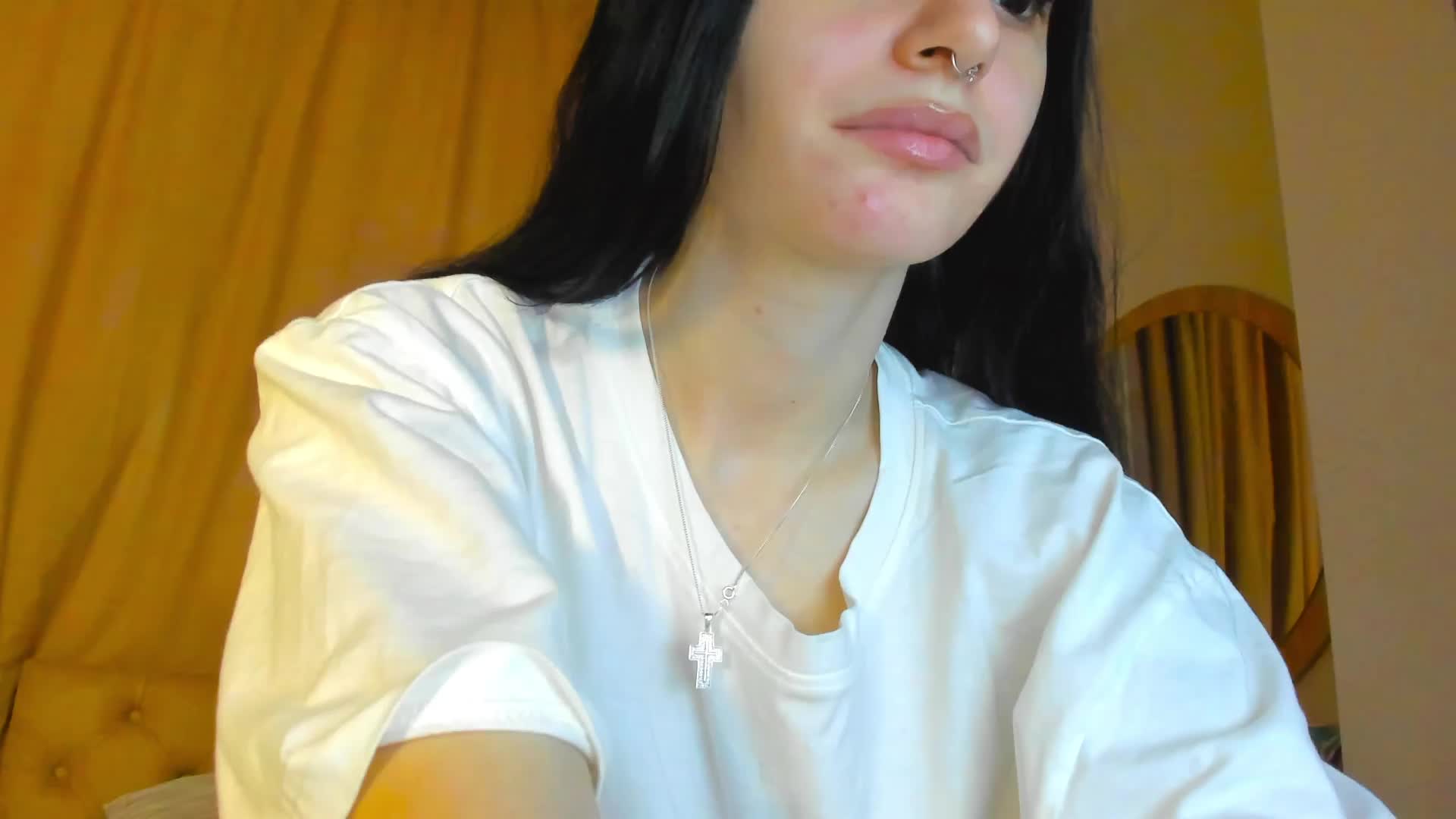 lesyalis Live Sex June 17, 2026