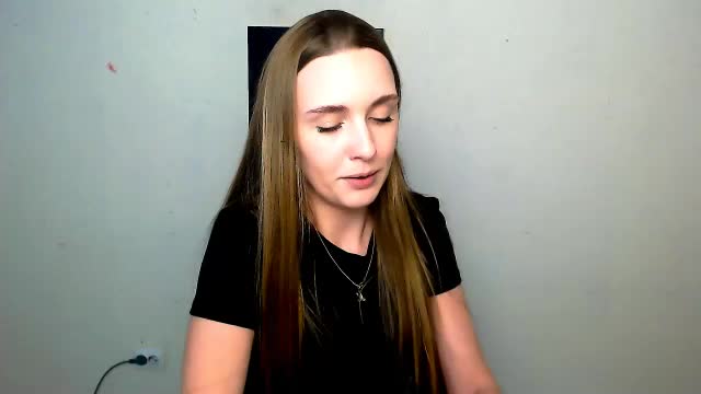 miss_angelina_ Live Sex June 17, 2026