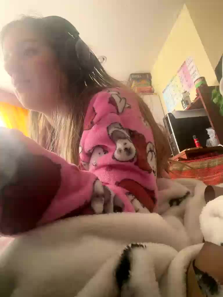Abrilblond Live Sex June 17, 2026