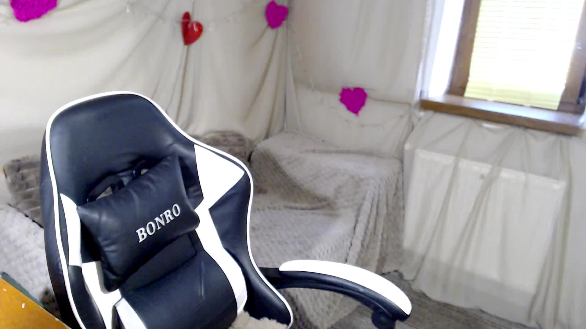 JillStevens Live Sex June 17, 2026