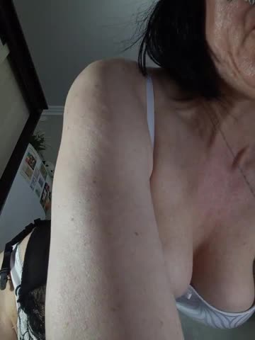 Lilya18 Live Sex June 17, 2026