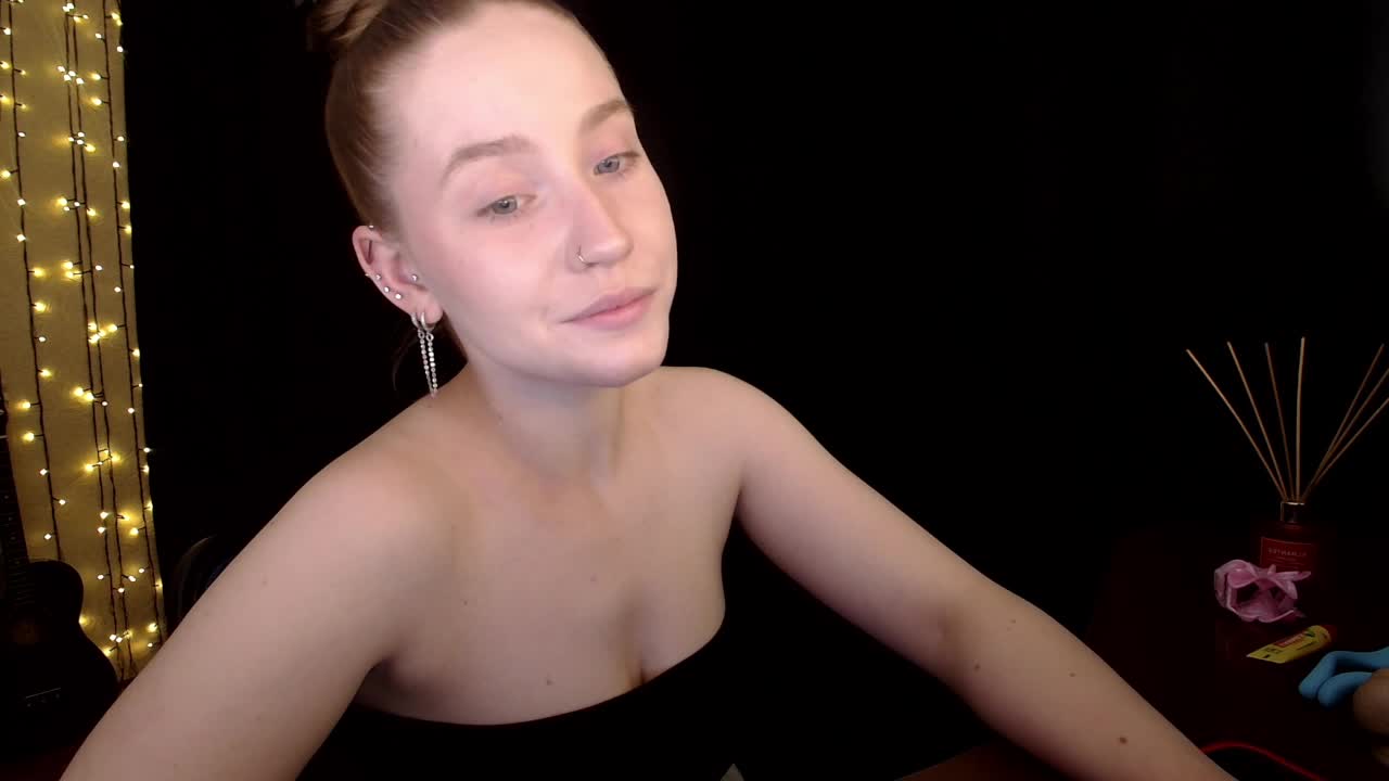 SindiWatson Live Sex June 17, 2026