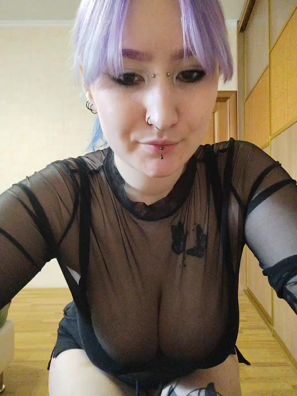 Darcy-666 Live Sex June 17, 2026
