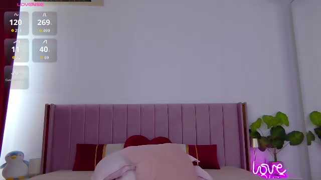 nadeen_ Live Sex June 17, 2026