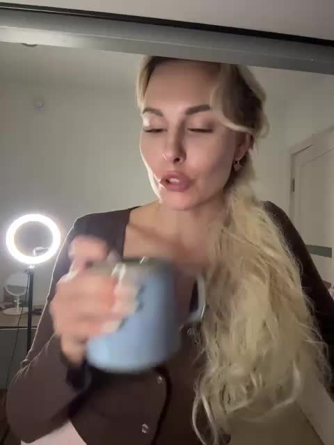 Kocmoc_Katerina Live Sex June 18, 2026