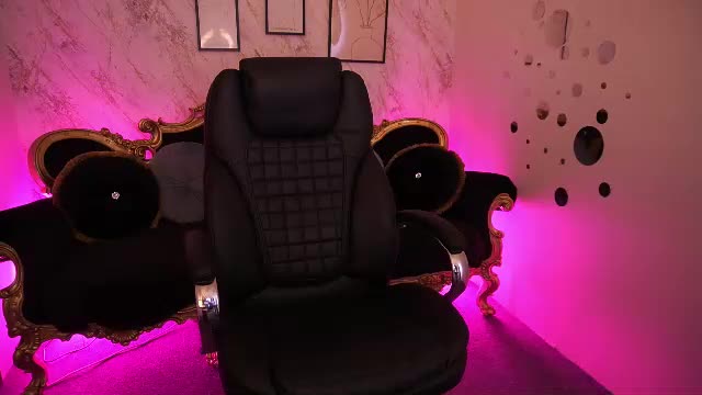 cuteefoxy Live Sex June 18, 2026