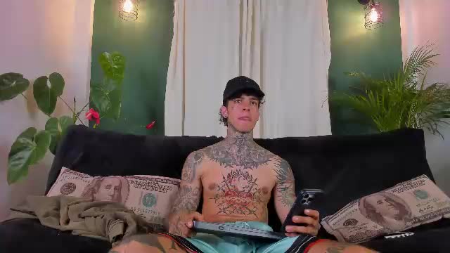 aron_ford Live Sex June 18, 2026