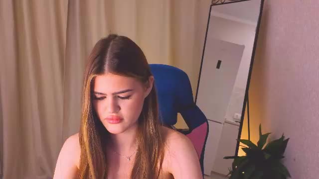 alisevine Live Sex June 18, 2026
