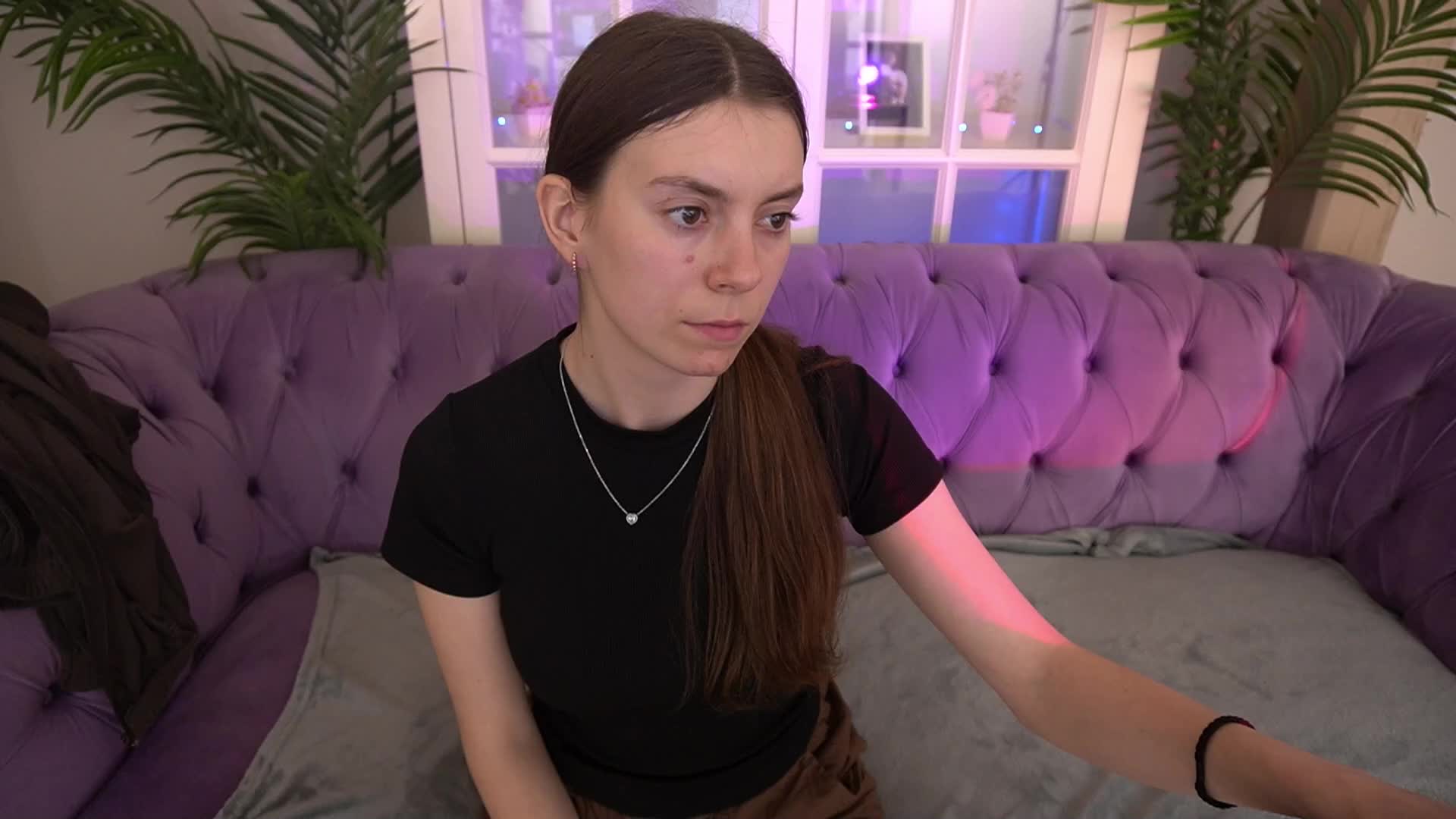 NicoleInfinity Live Sex June 18, 2026