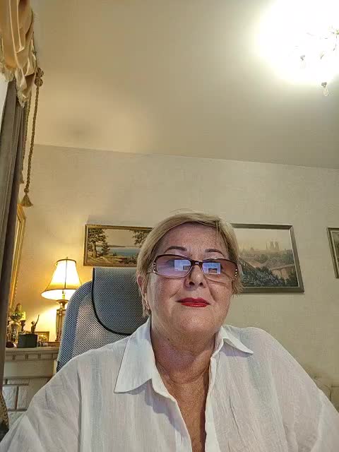 KarinkaSweet Live Sex June 18, 2026
