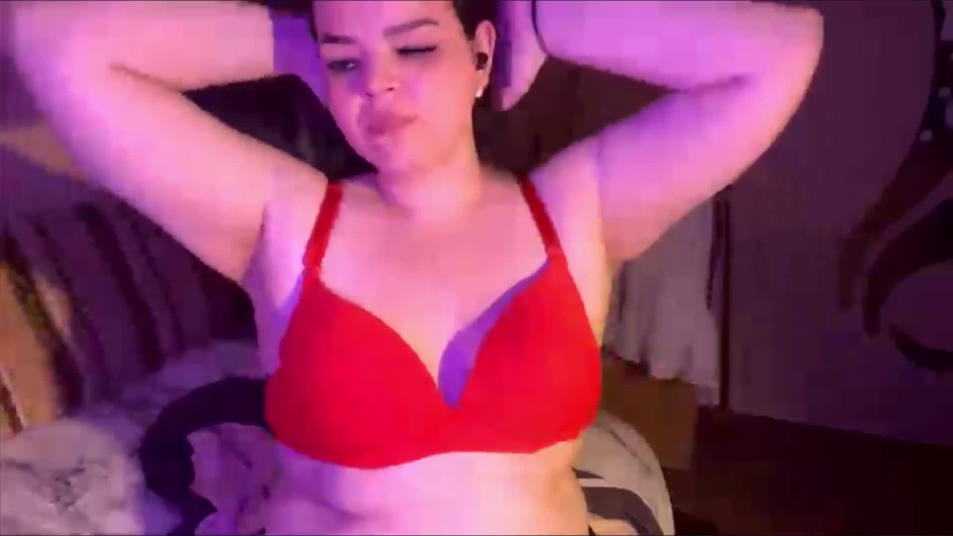 GloriaBbon Live Sex June 18, 2026