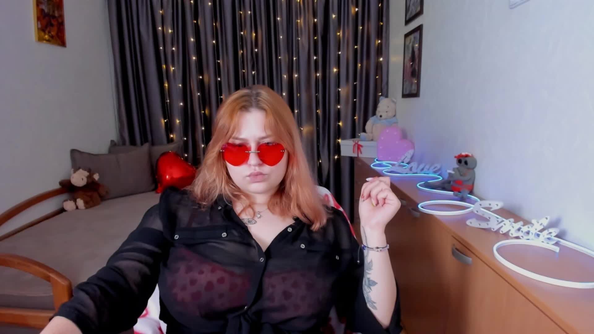 Whisper_Of_Sirena Live Sex June 19, 2026