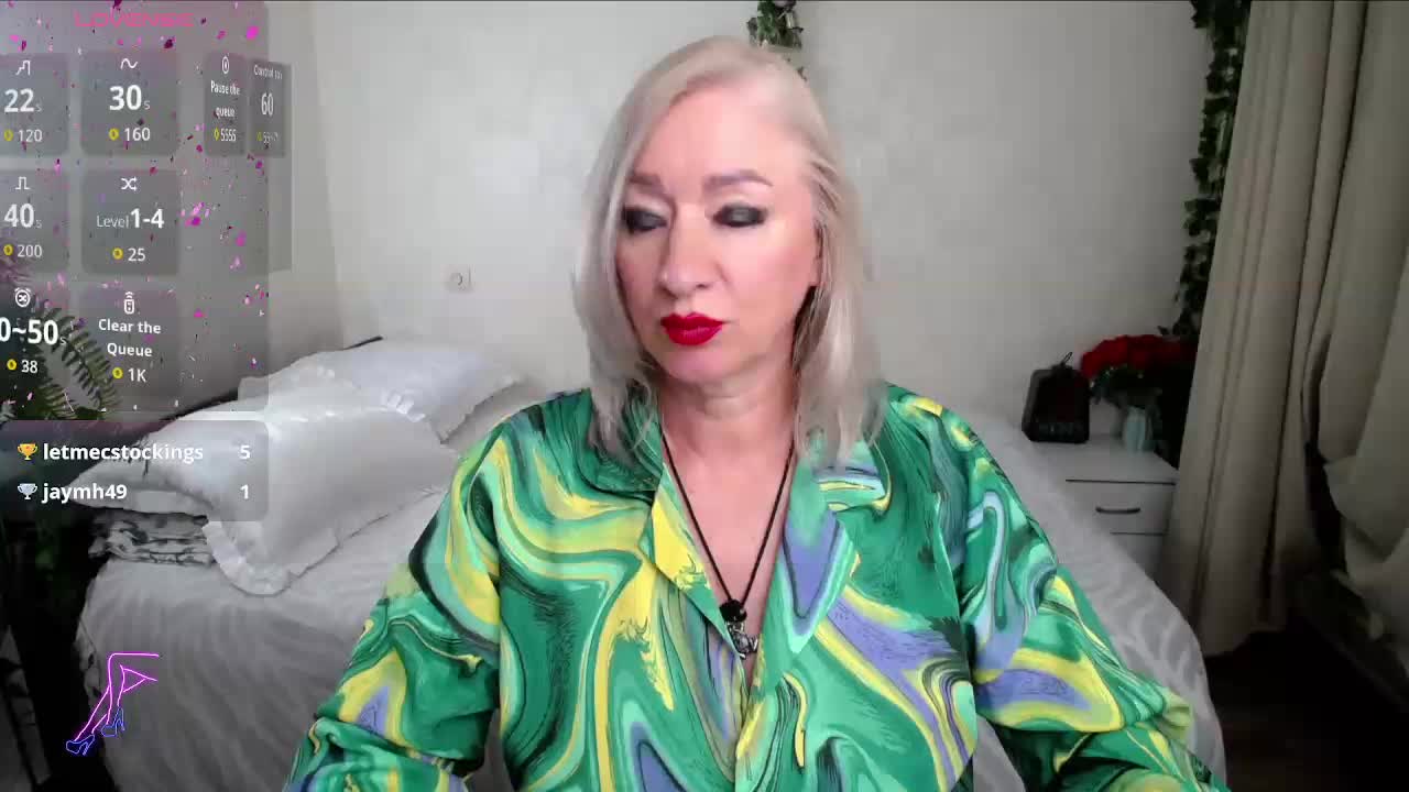 hunters-woman Live Sex June 19, 2026