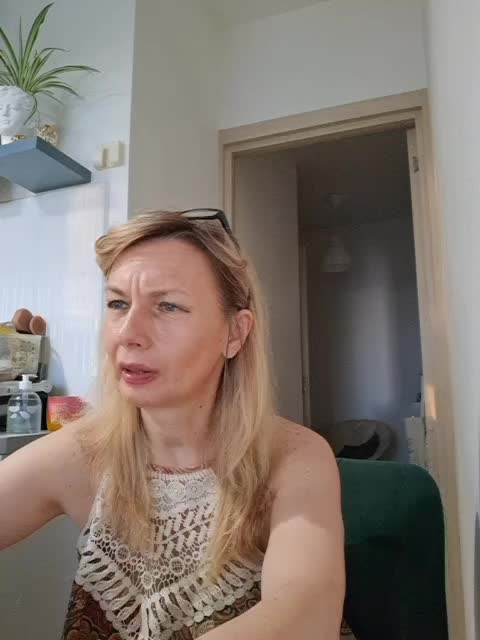 ShiningMILF Live Sex June 19, 2026