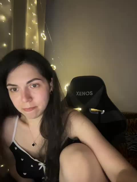 Vika19981 Live Sex June 19, 2026