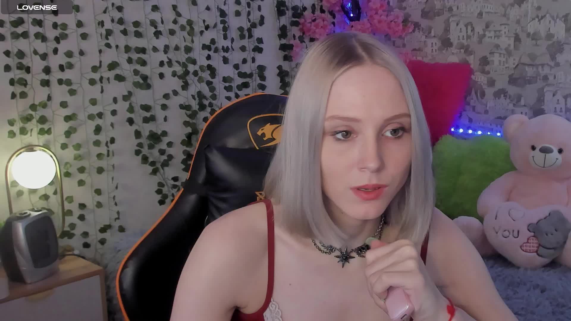 GinaGinaLove Live Sex June 19, 2026