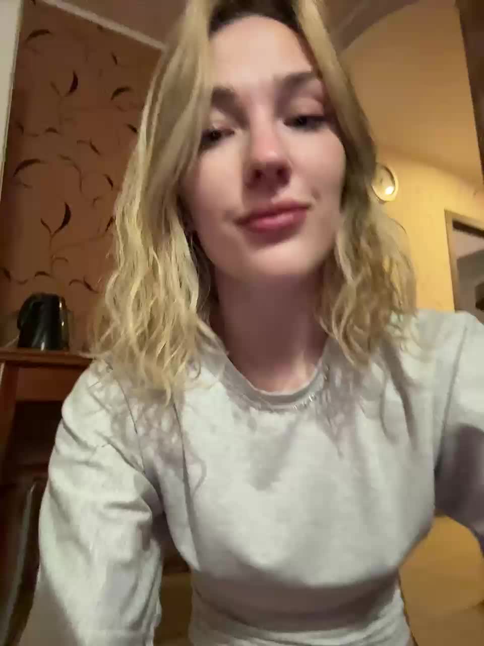 AlinnaAnnila Live Sex June 20, 2026