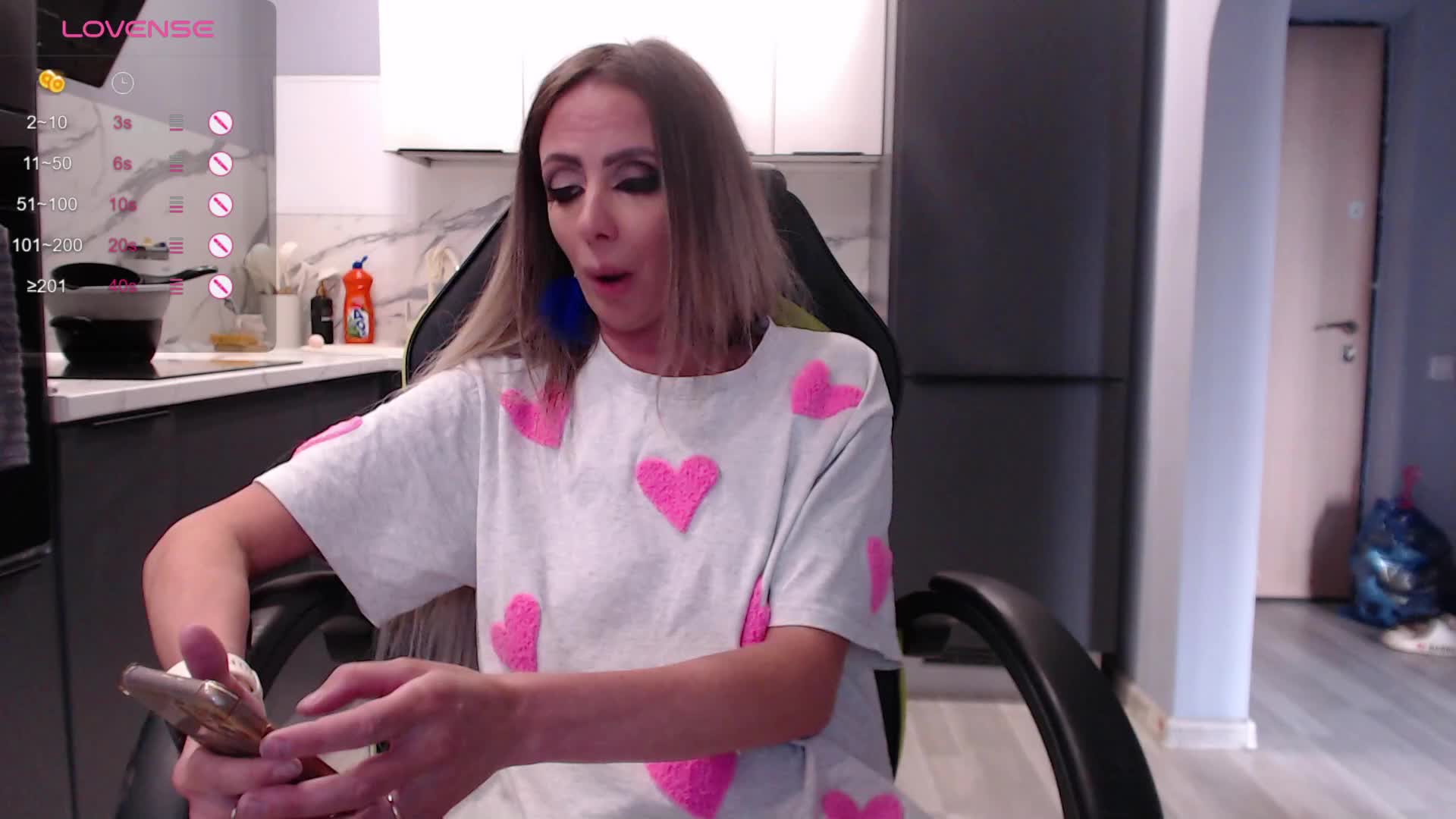 blondalina Live Sex June 20, 2026
