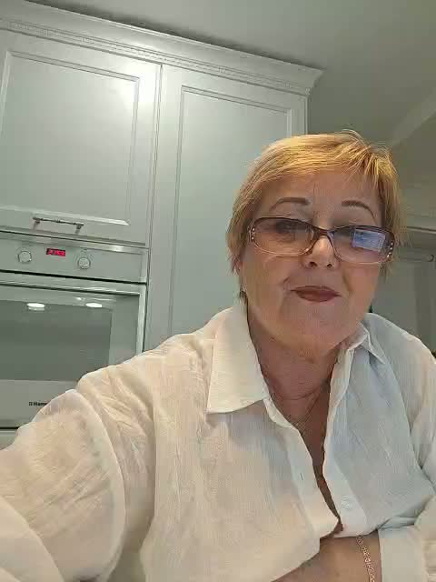 KarinkaSweet Live Sex June 21, 2026