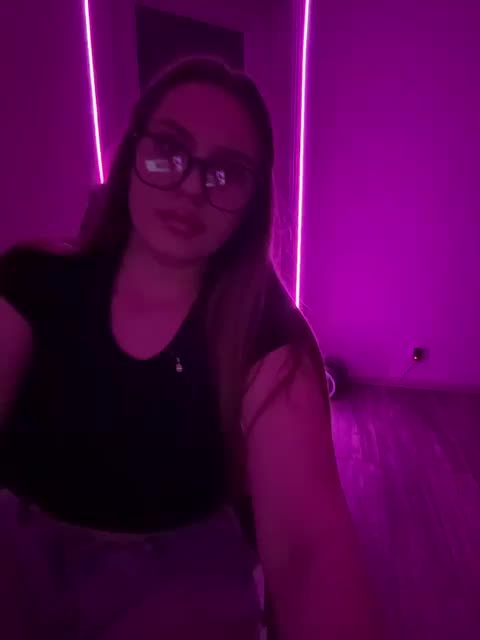 Cris_Mi Live Sex June 21, 2026