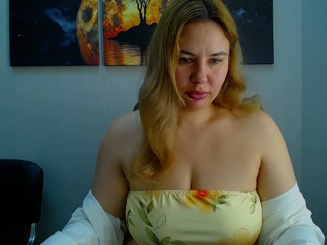 AvaQueen Live Sex June 21, 2026