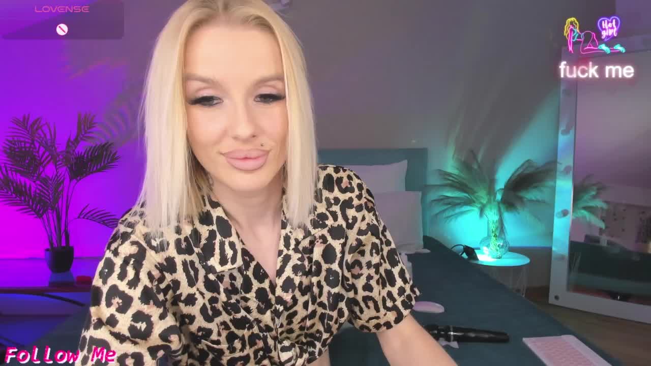 lana-sweetie Live Sex June 22, 2026