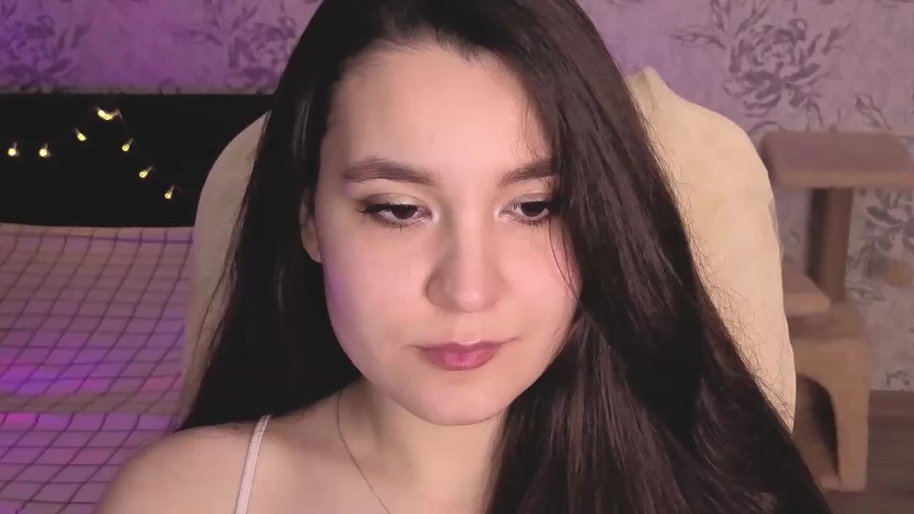 annie-fleur Live Sex June 22, 2026