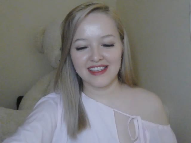 -Sweet-smile- Live Sex June 22, 2026