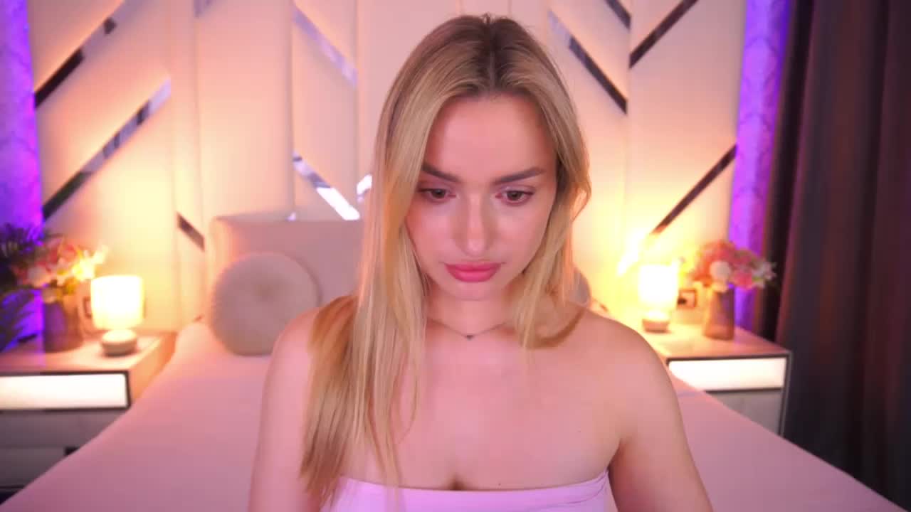 FloraGreys Live Sex June 22, 2026