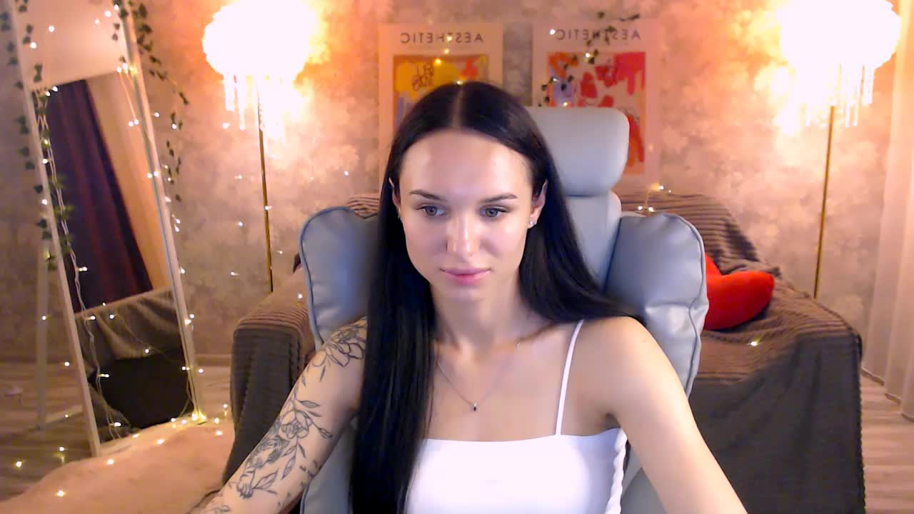 NicoleMerz Live Sex June 22, 2026