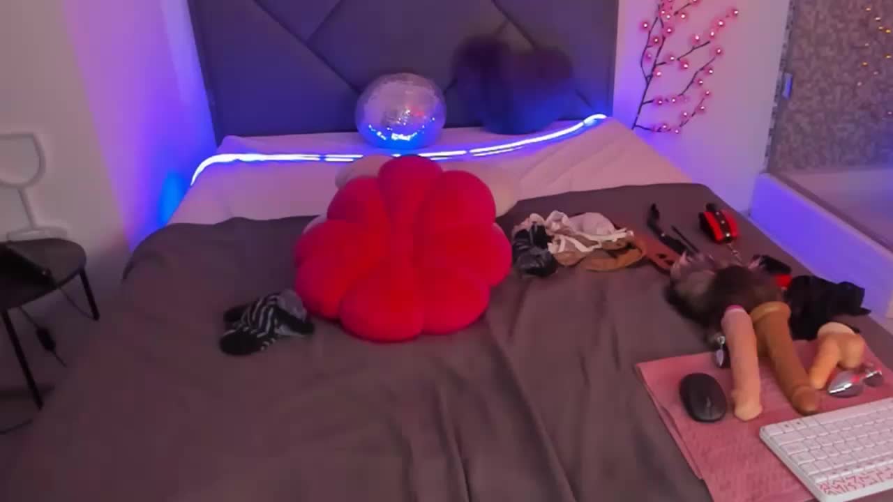 CassieEvans Live Sex June 22, 2026