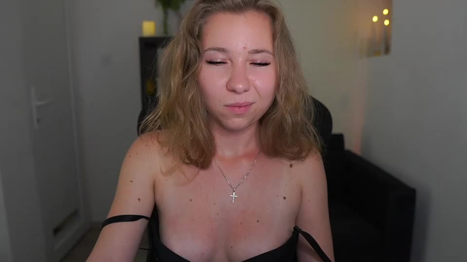 vivienvance18 Live Sex June 23, 2026