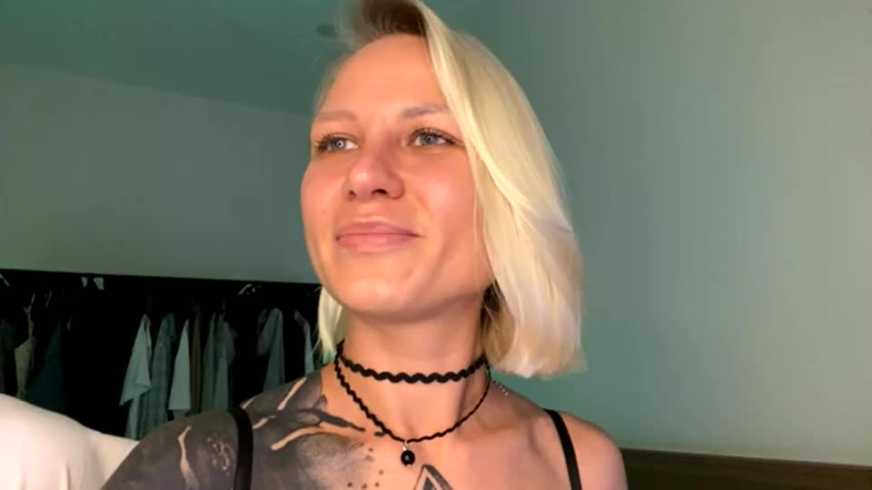 blonde_fuck_couple Live Sex June 23, 2026