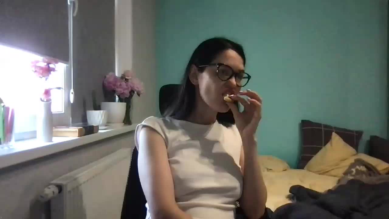 MilaBi-192569 Live Sex June 23, 2026
