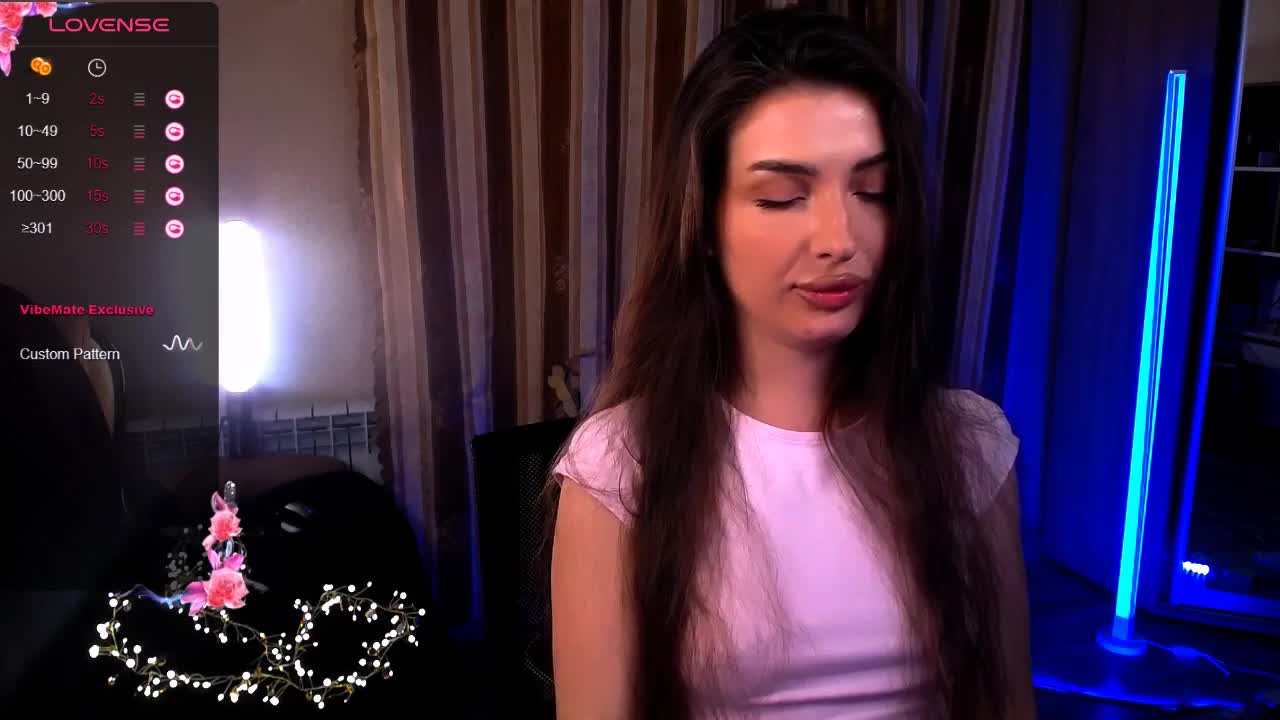 LauraBess Live Sex June 23, 2026