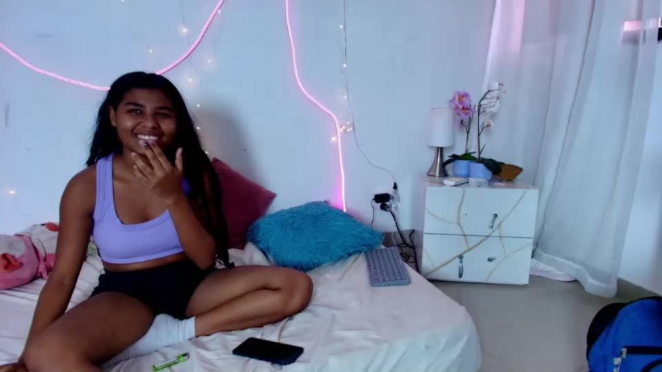 salome_horny3 Live Sex June 24, 2026