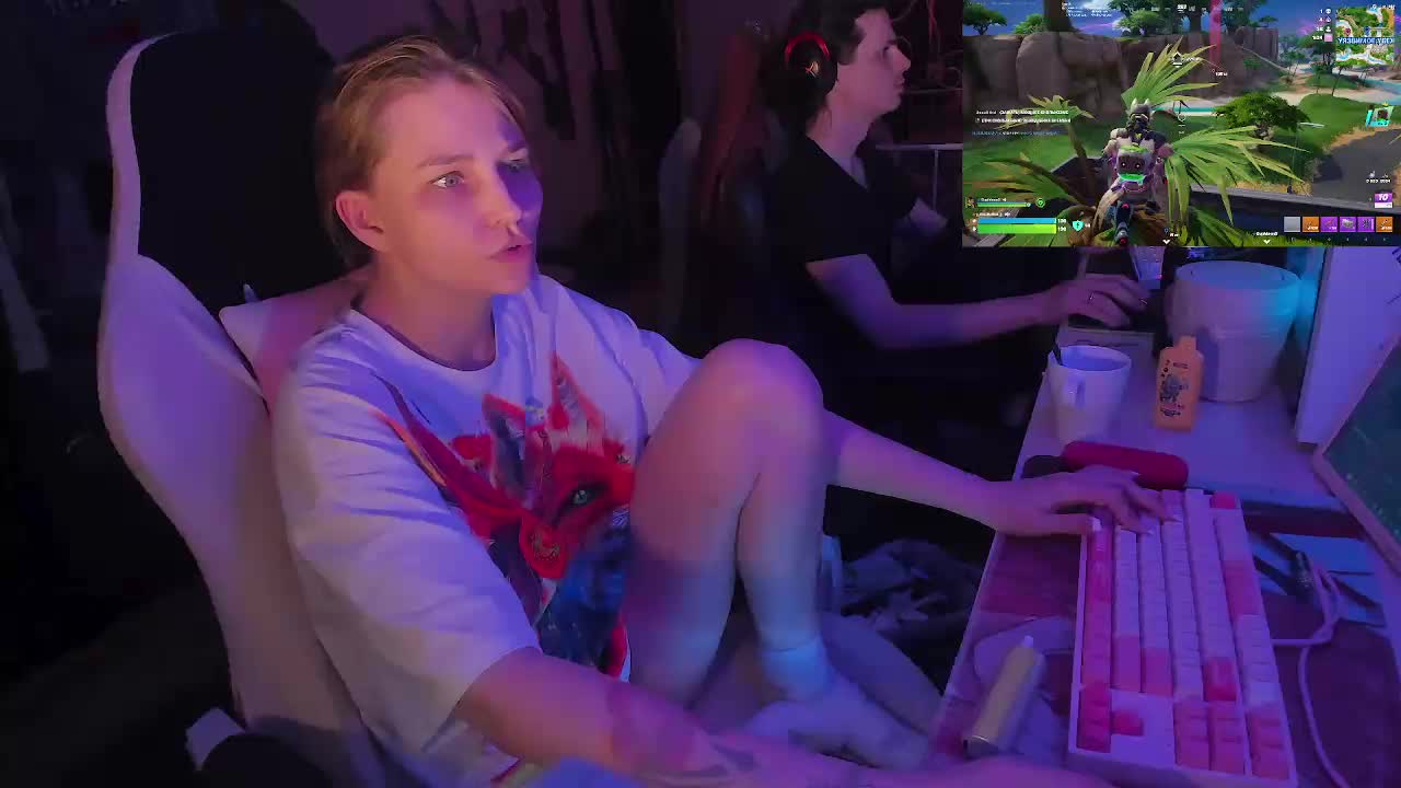 FukinHotCouple Live Sex June 24, 2026