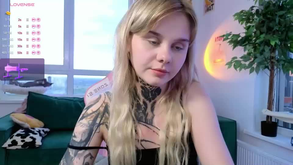 britney_lynch Live Sex June 24, 2026