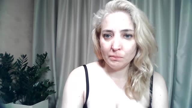mariska-kiska Live Sex June 24, 2026