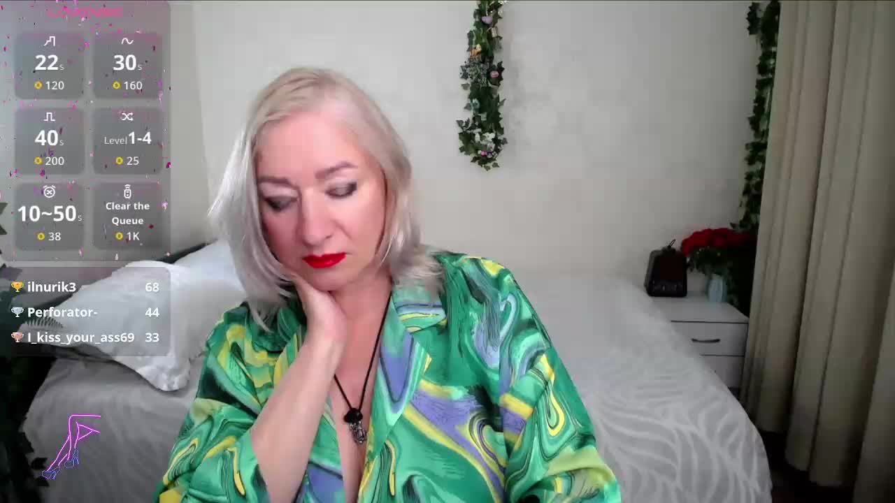 hunters-woman Live Sex June 24, 2026